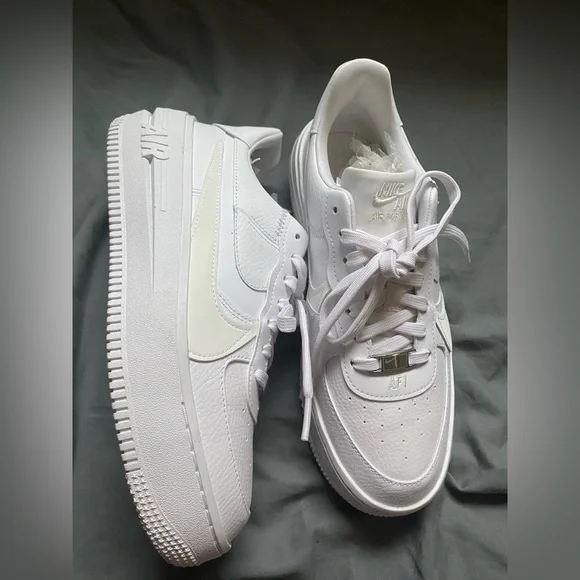 Nike | Shoes | Good Condition Clean White Nike Air Focrces  Nike White Sneakers worn once (in new condition) main image 1